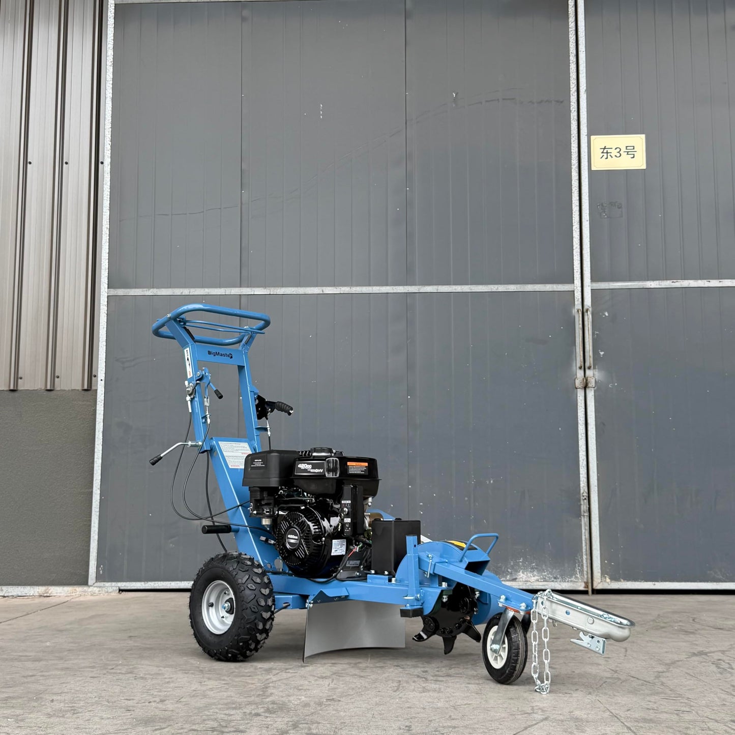 DIGMIGHT 5 Inch 15HP Gas Powered Wood Chipper Shredder Mulcher with 15HP Gas Stump Grinder, Leaf & Branch Shredder with Towbar, Emergency Stop Button, 5" Max Chipping Capacity for Wood Pellets