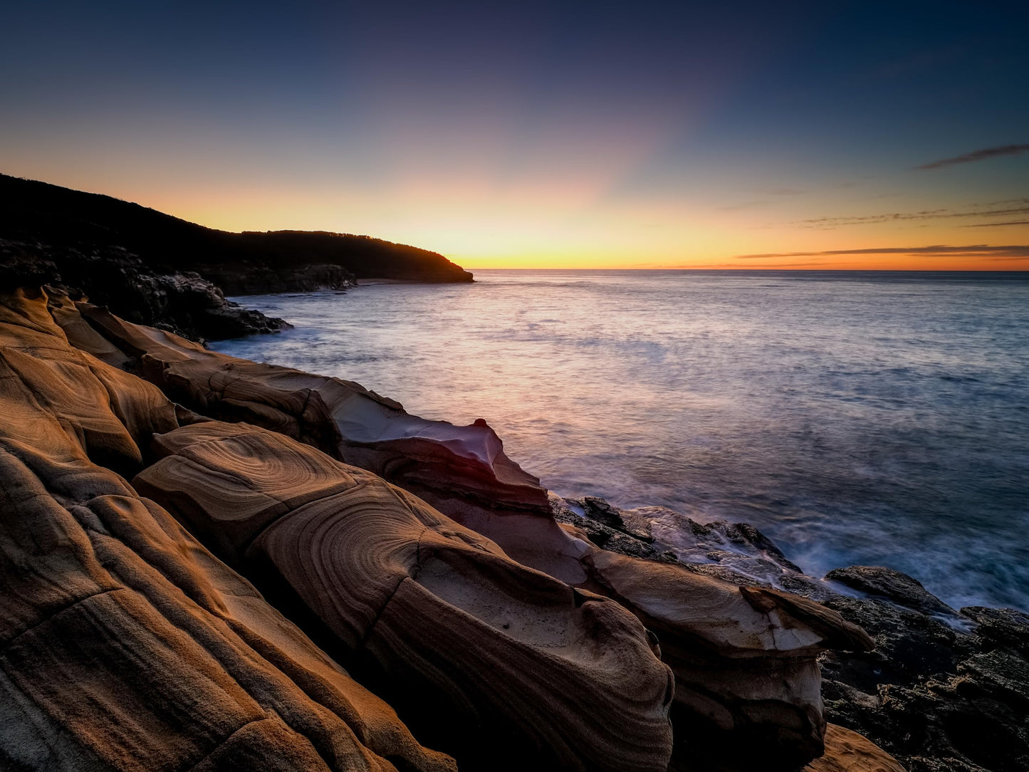 OM SYSTEM Olympus OM-1 Mark II Micro Four Thirds System Camera 20MP BSI Stacked Sensor Weather Sealed Design (US Manufacturer Warranty)