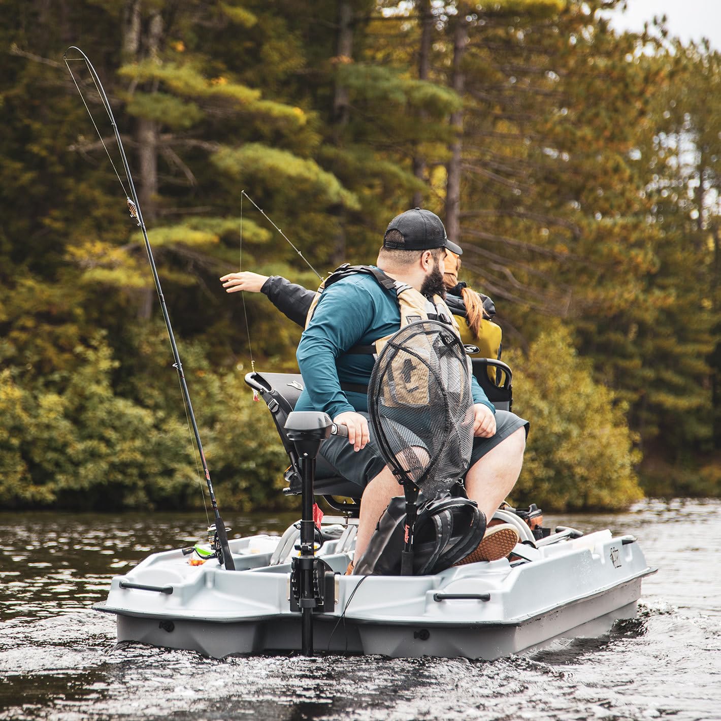 Pelican - Bass Raider 10E Angler Fishing Boat - Ram-X™ Material - Ergo360 Seating System - Light Grey - 10.2 ft