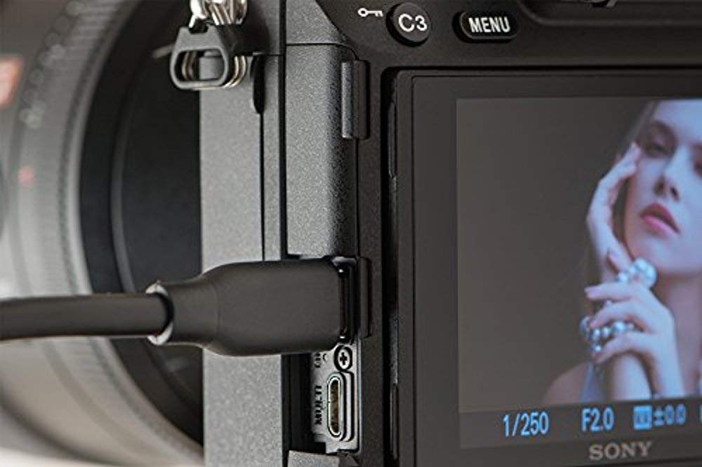 Sony a7 III Full-Frame Mirrorless Interchangeable-Lens Camera with 28-70mm Lens with 3-Inch LCD (Black)