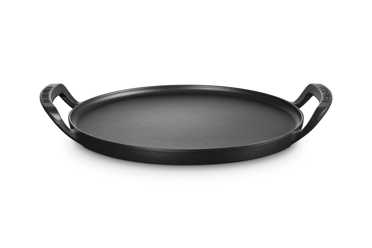 Le Creuset Alpine Outdoor Collection Enameled Cast Iron Pizza Pan, 15"