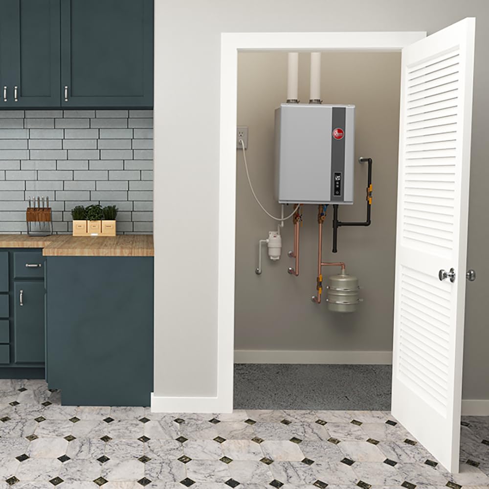 Rheem RRTGH95DVLP3701178 Rheem RTGH Series 9.5 GPM 199,900 BTU 120 Volt Residential Indoor Liquid Propane Tankless Water Heater Stainless Steel