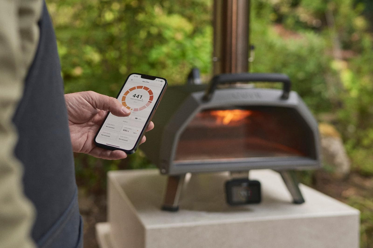 Ooni Karu 2 Pro Multi-Fuel Pizza Oven - Outdoor Pizza Oven with Pizza Stone & Integrated Thermometer, Pizza Oven Outdoor, Dual Fuel 16 Inch Pizza Maker, Outdoor Cooking Grill