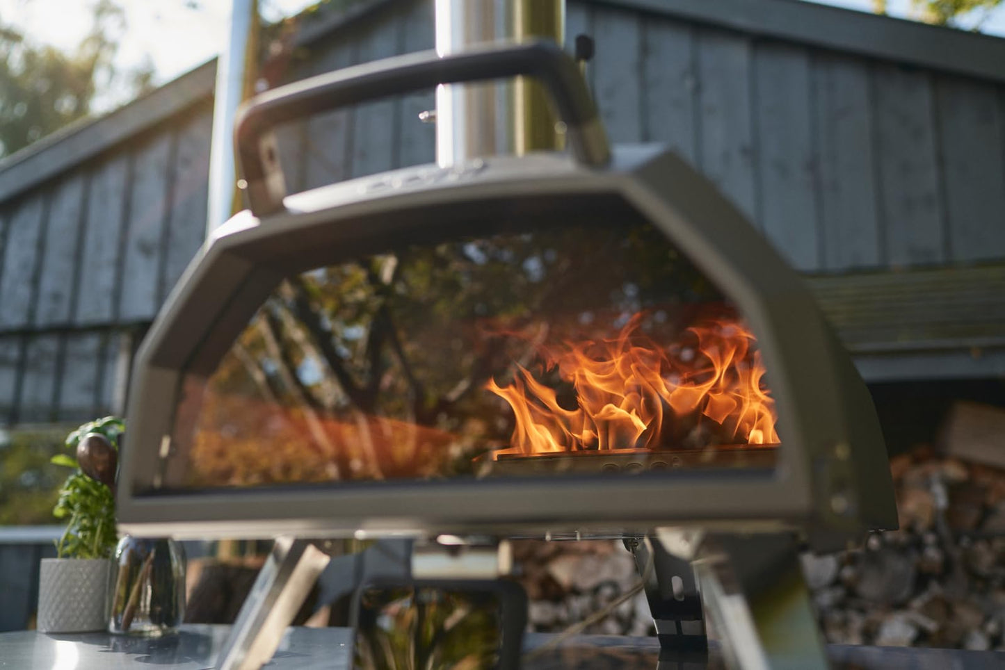 Ooni Karu 2 Pro Multi-Fuel Pizza Oven - Outdoor Pizza Oven with Pizza Stone & Integrated Thermometer, Pizza Oven Outdoor, Dual Fuel 16 Inch Pizza Maker, Outdoor Cooking Grill