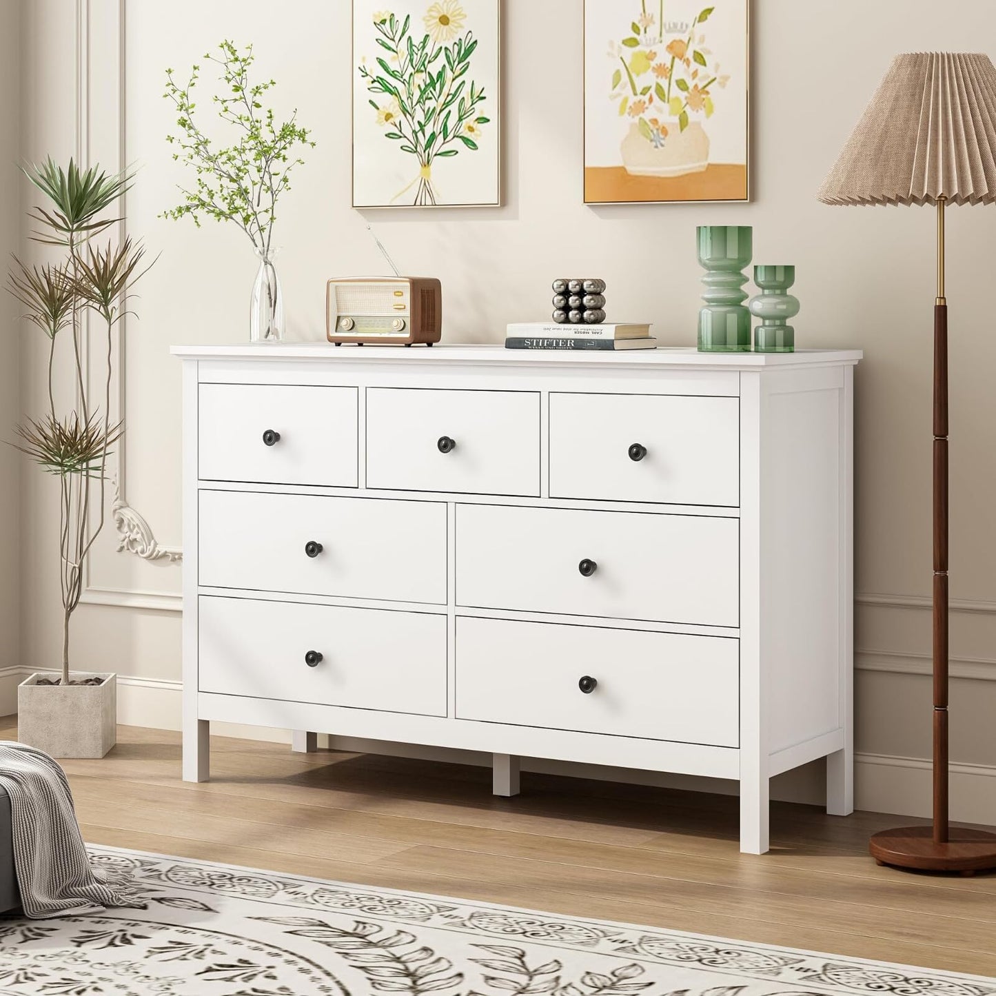 LYNSOM White Dresser for Bedroom with 7 Drawers, 47'' Wide Modern Chest of Drawer with Black Handles, Wood Storage Dresser TV Stand Dressers for Closet, Living Room, Kids Room, Entryway