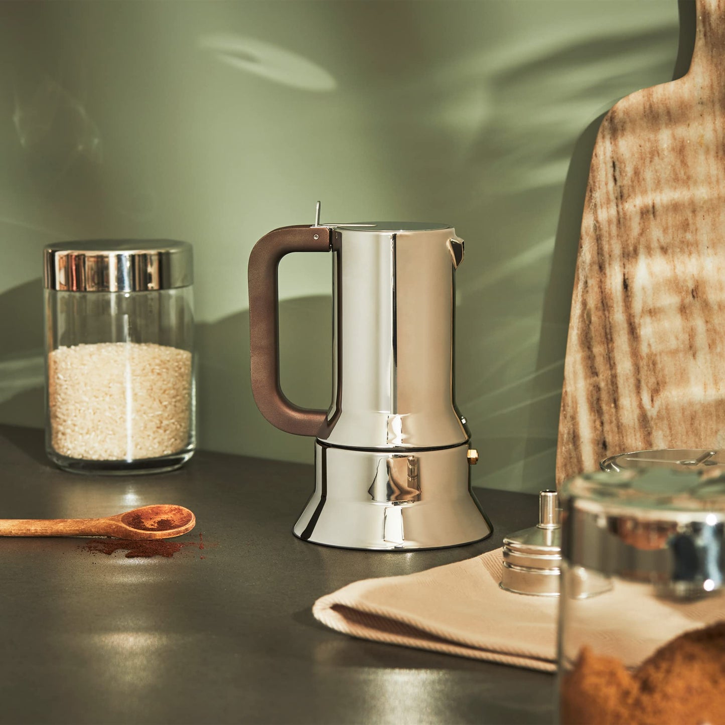 Alessi 9090/6 - Design Stovetop Espresso Coffee Maker, 18/10 Stainless Steel, Mirror Polished, 6 cups