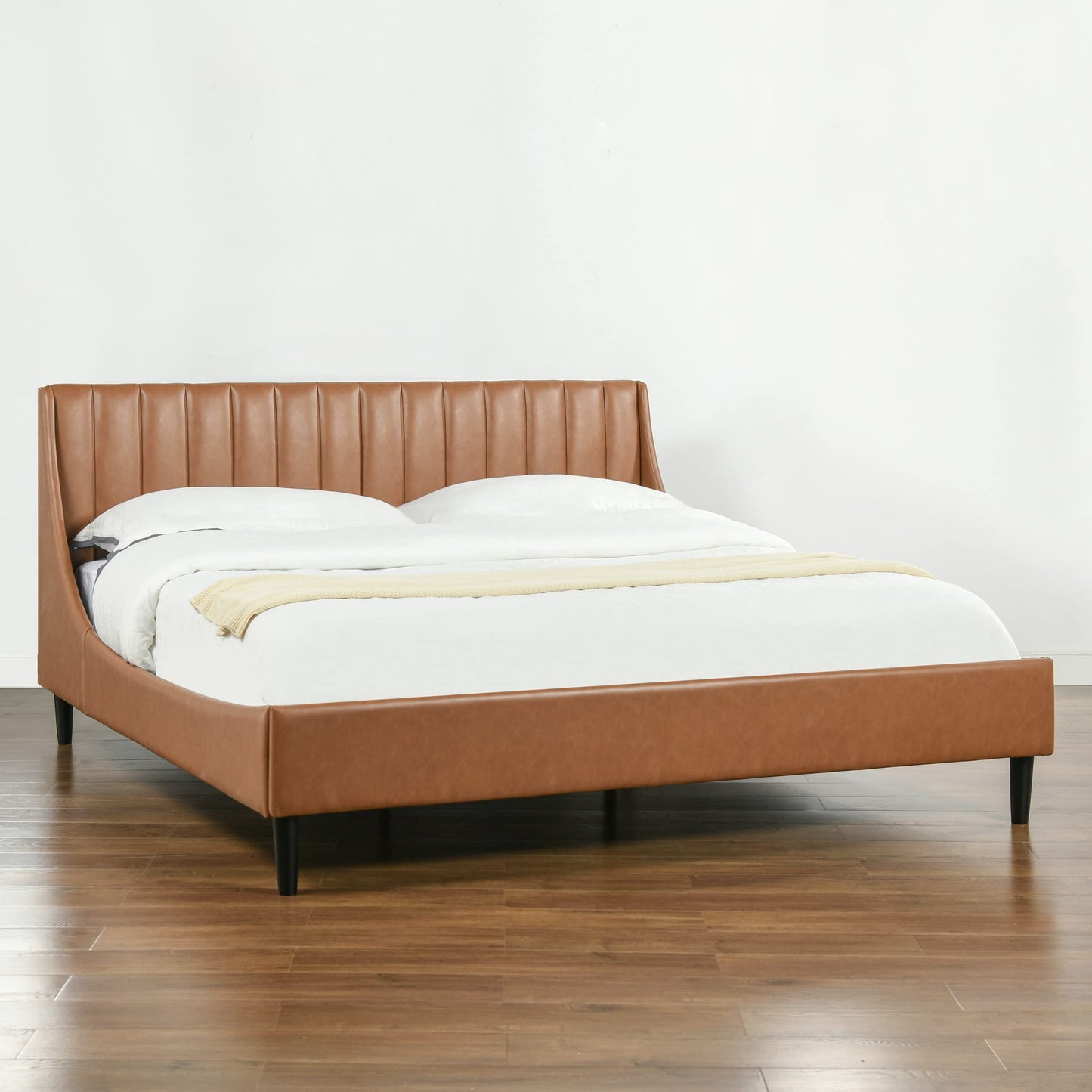 Sandy Wilson Home Marlowe Vertical Tufted Headboard Platform Bed Set