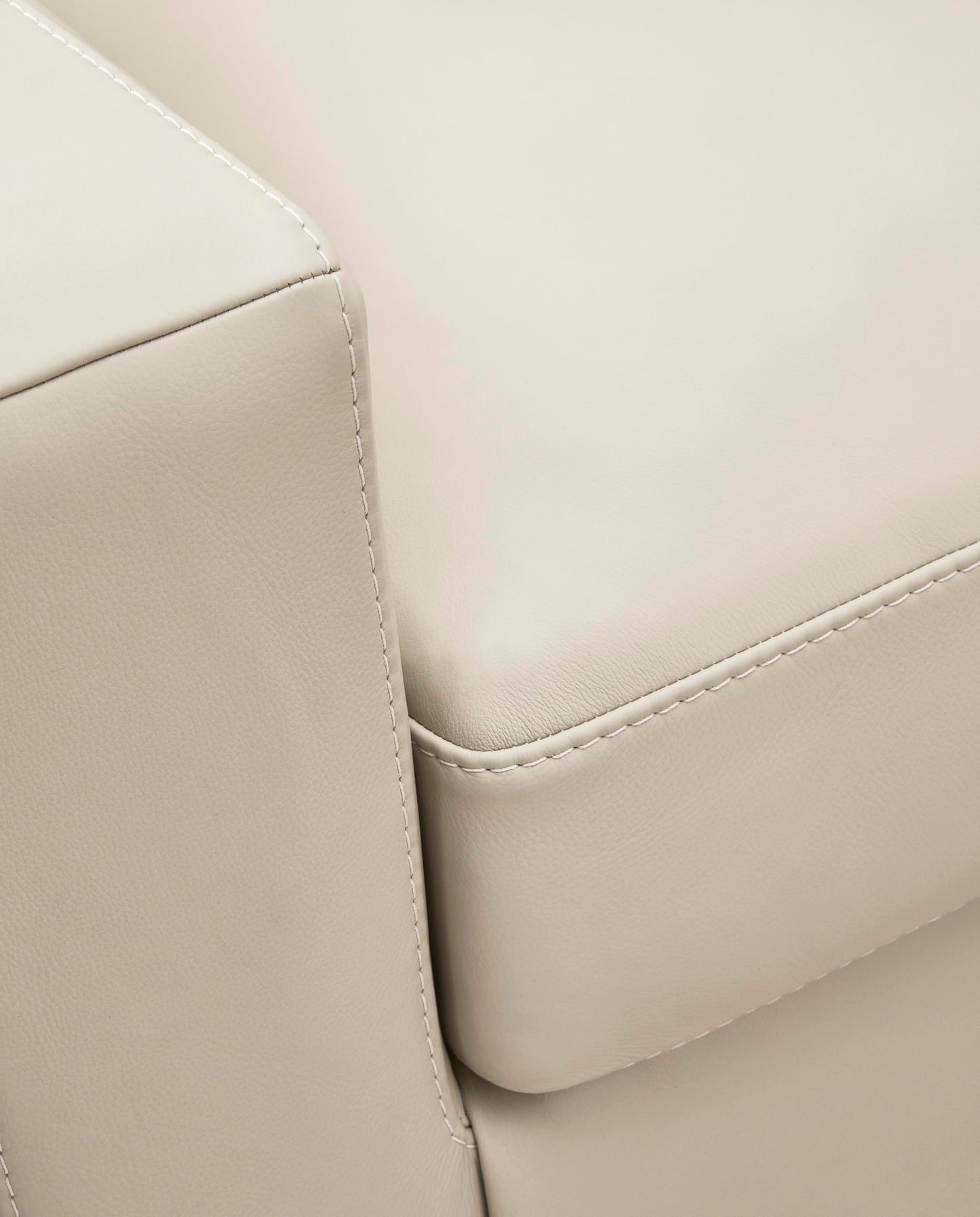 Signature Design by Ashley Treasure Trove Contemporary Leather Match Sofa, Beige