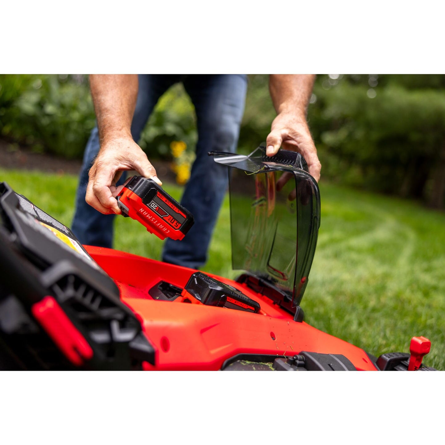 CRAFTSMAN V20 20 in Lawn Mower, 2 x 5Ah Batteries and 2 Chargers Included, High Effeciency Brushless Motor, Push Mower, Up to 50 Min of Runtime, Lightweight, Grass Bag, Low Profile (CMCMW220P2)