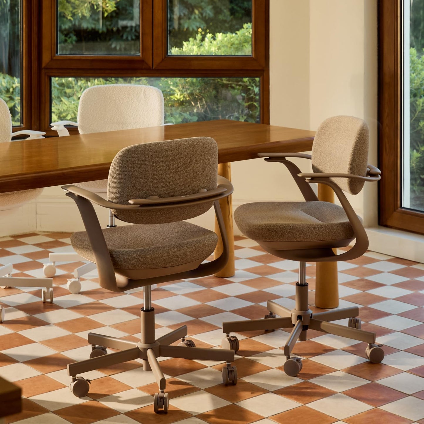 TopJob Biskit Ergonomic Chiar, Comfortable Ergonomic Chair Designed Specifically for Women and Children, Suitable for Home, Office, and School environments (Liquid-Resistant Tan Weave)