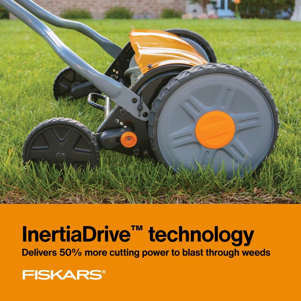 Fiskars Push Mower - 17" Cut Width Manual Reel Mower with No Motor - Grass Cutter with Steel Blades that Stay Sharp - Eco-Friendly Cordless Grass Trimmer for Lawn Care