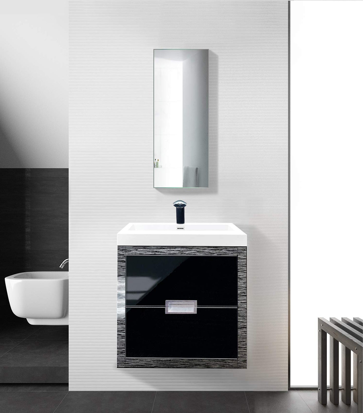 Krugg Medicine Cabinet | Recess or Surface Mount | Blum Hinge 170 Degree Soft Close | (15"x30")