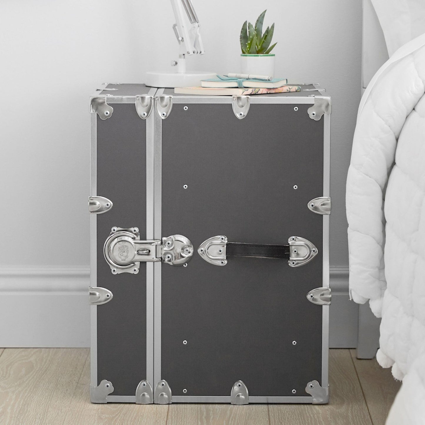 Rhino Trunk & Case Bedside Cube – 18"x18"x24" Vertical Storage Trunk with Adjustable Shelf – Bedroom Nightstand, College Dorm Storage, End and Side Table, Office Cabinet – Strong Furniture – USA-Made