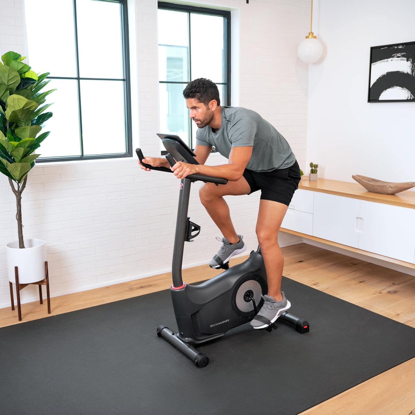Schwinn Fitness 130 Upright Bike