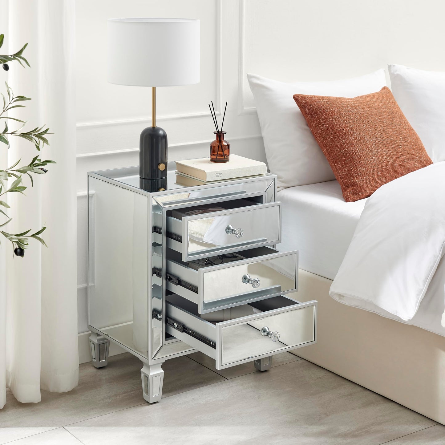 Furniturebox UK Venetian Mirrored Bedside Side Table Cabinet Modern 3 Drawer