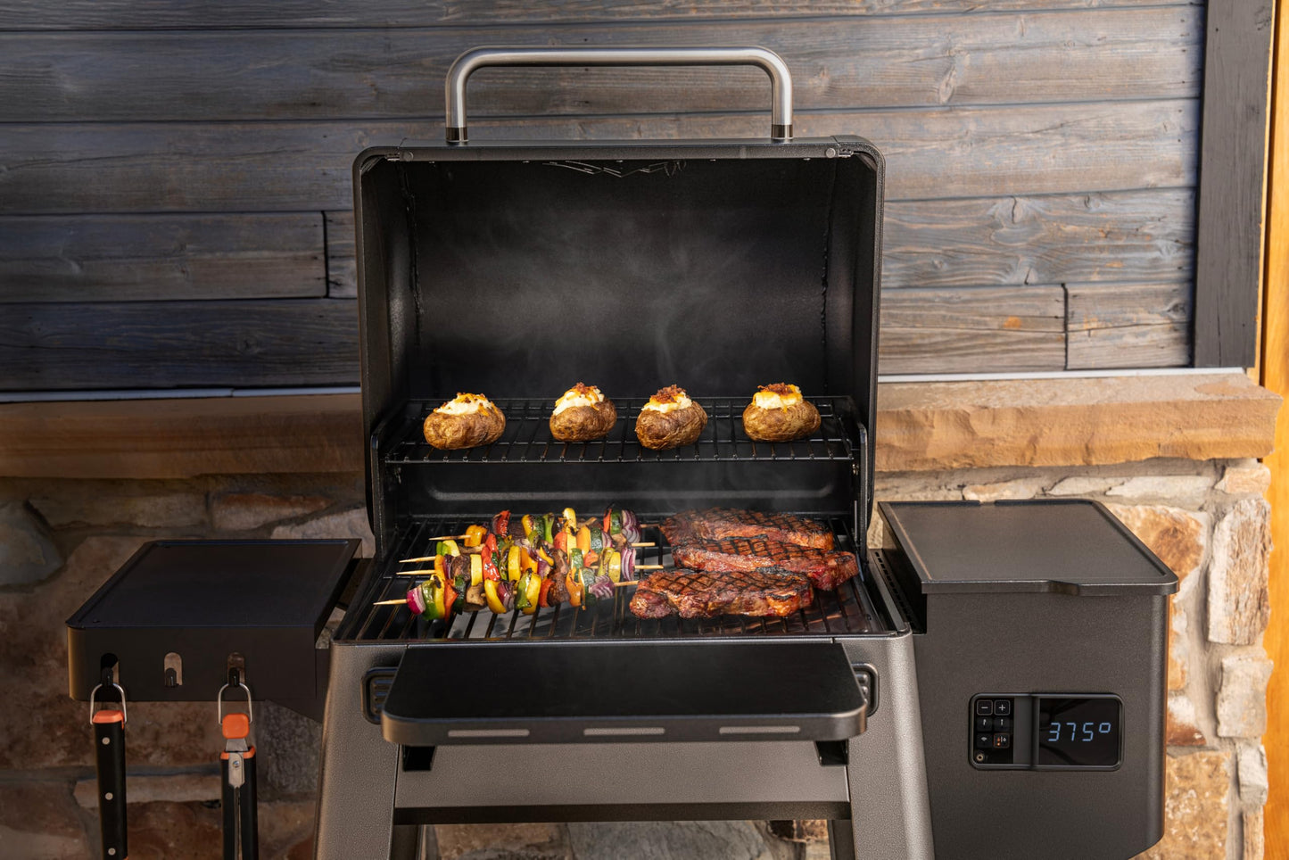 Traeger Westwood Wood Pellet Grill & Smoker, 653 Sq In, WiFi