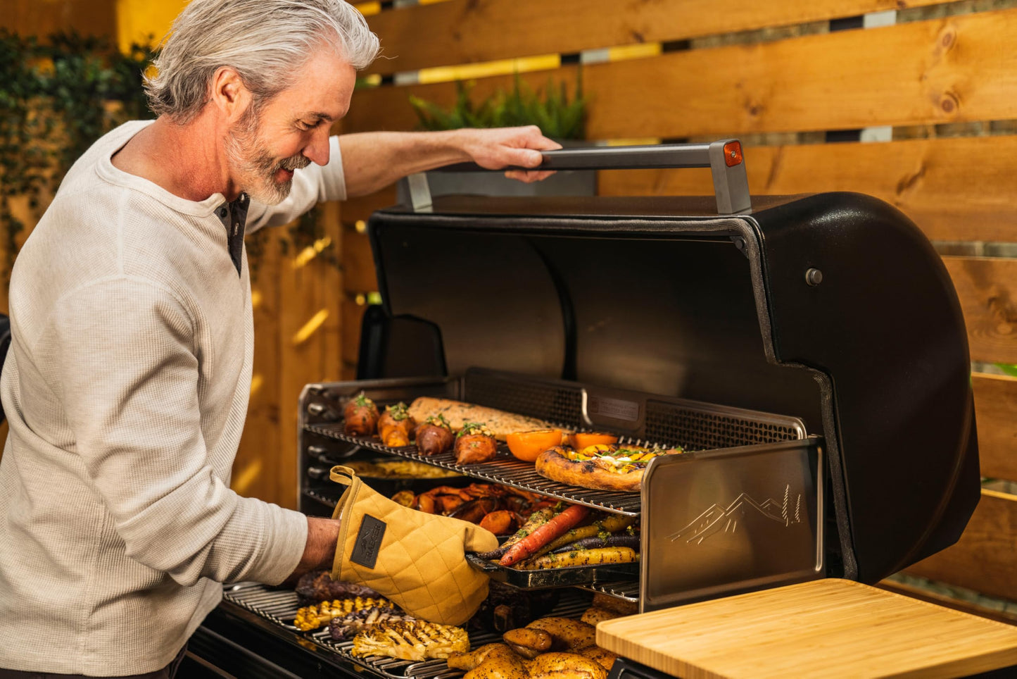 Traeger Timberline XL Wood Pellet Smoker Grill with 1,320 sq in Cooking Area, WiFIRE Smart Temp Control, 500-degree Max Heat, Super Smoke Mode, 6 in 1 Outdoor BBQ Smoker & Grill with Induction Burner