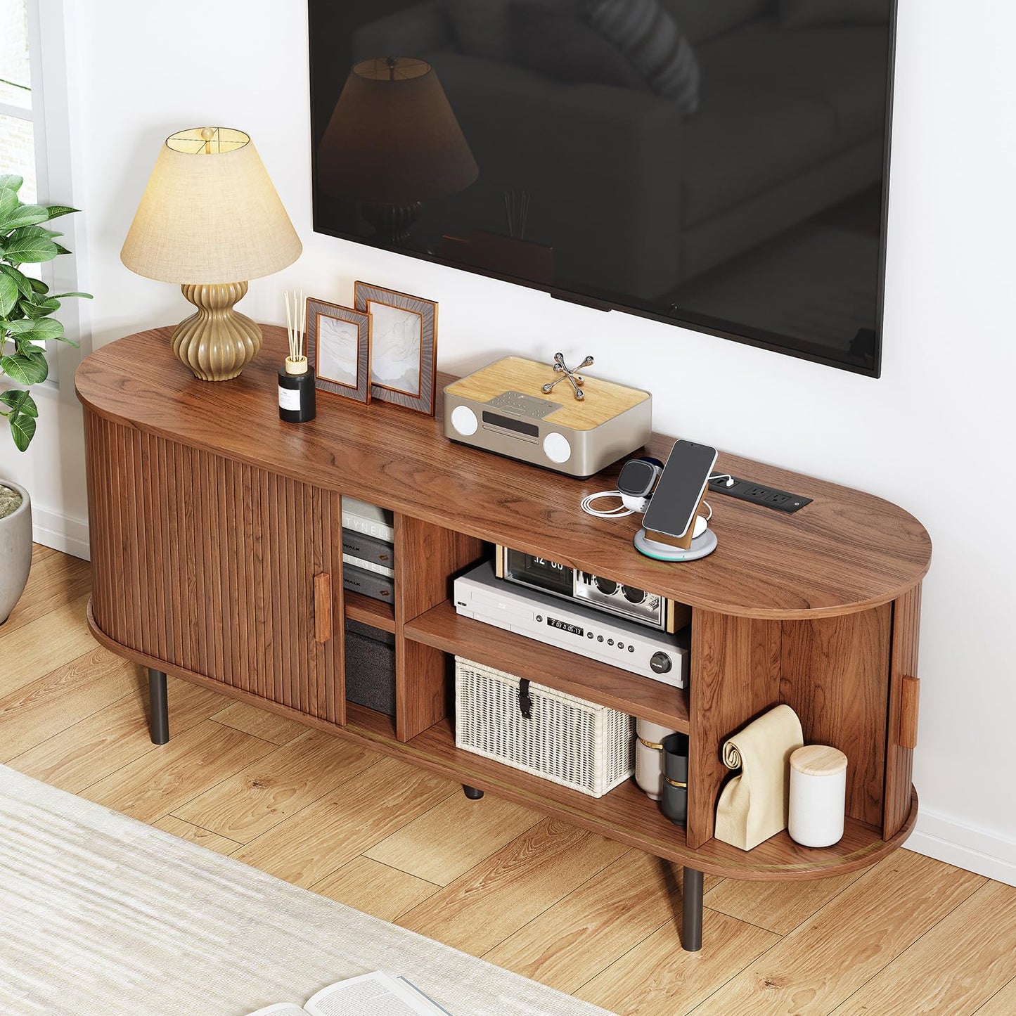55" TV Stand with Power Outlet, Mid-Century Modern Television Stand, Fluted Media Console with Sliding Doors, Entertainment Center for TVs up to 60 Inch, Adjustable Shelves, Walnut