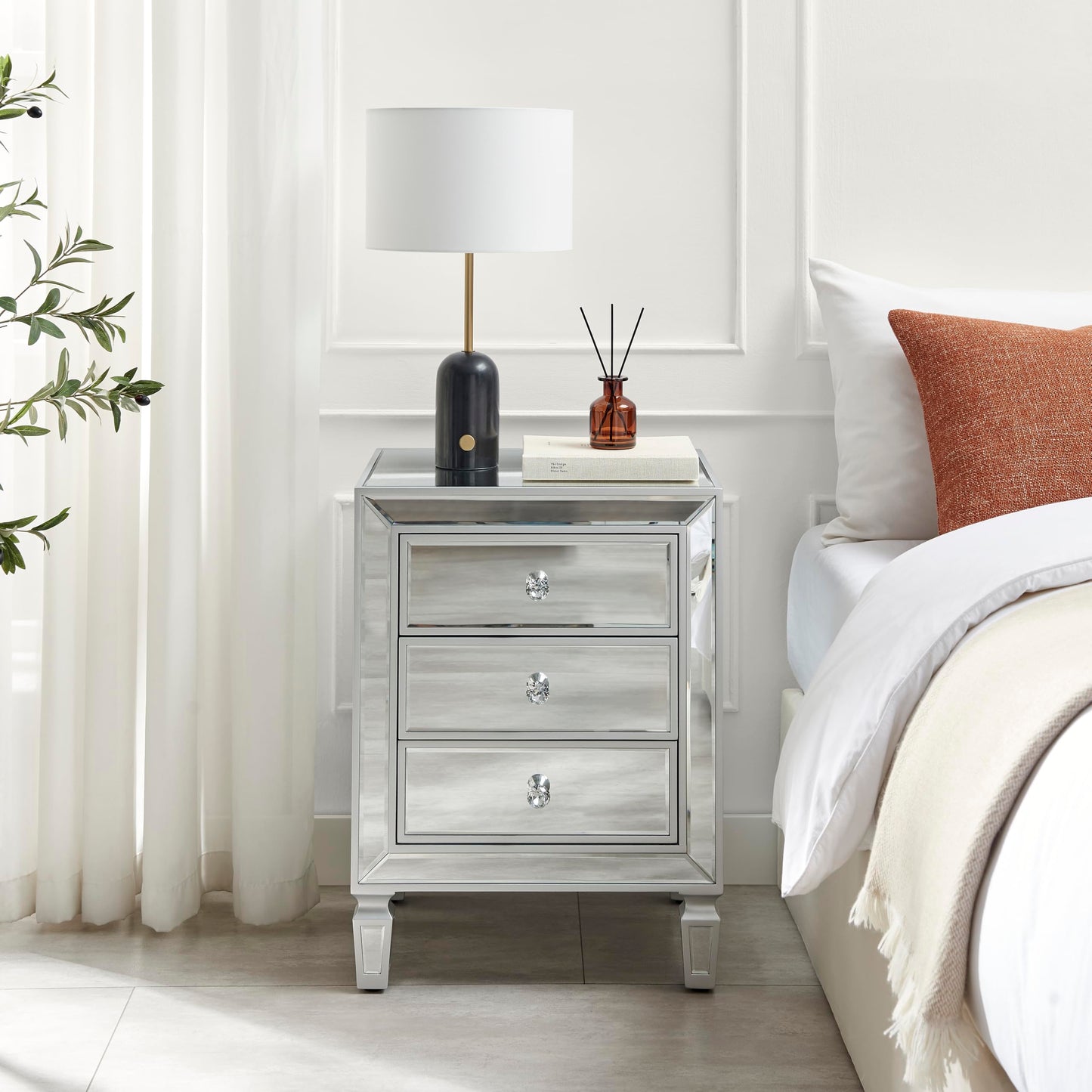 Furniturebox UK Venetian Mirrored Bedside Side Table Cabinet Modern 3 Drawer