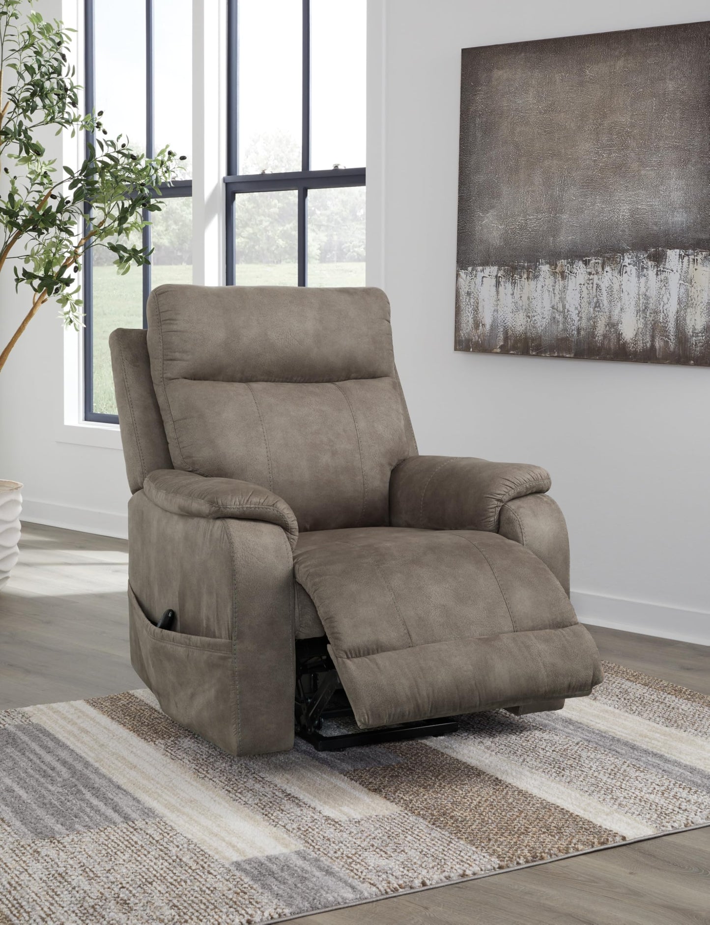 Signature Design by Ashley Crestmeade Modern Dual Motor Power Lift Recliner with Adjustable Backrest, USB Ports, Heat and Massage Function, Light Brown