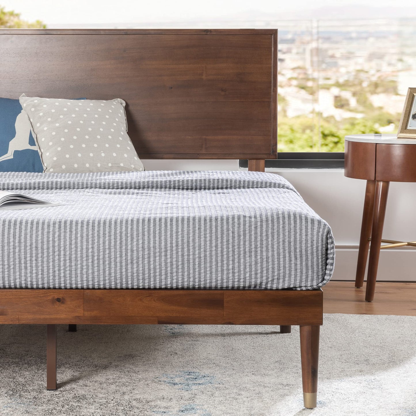 ZINUS Raymond Wood Platform Bed Frame with Adjustable Wood Headboard, Solid Wood Foundation, Wood Slat Support, No Box Spring Needed, Easy Assembly, King, Brown