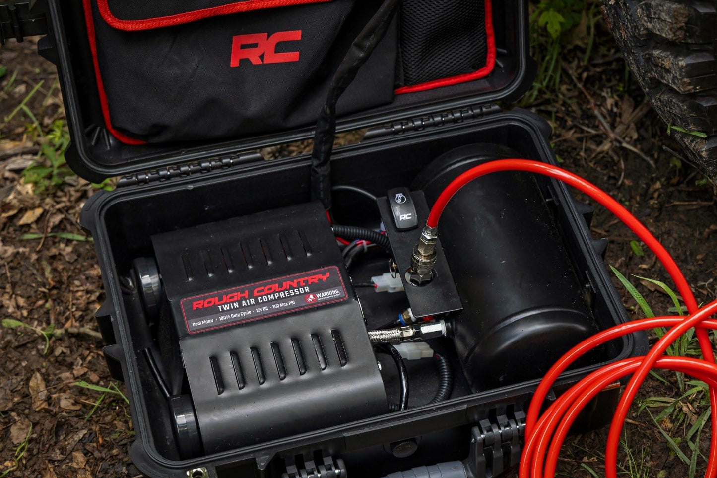 Rough Country Portable Twin Air Compressor | 12V | 150PSI | 6.16 CFM - RS208A
