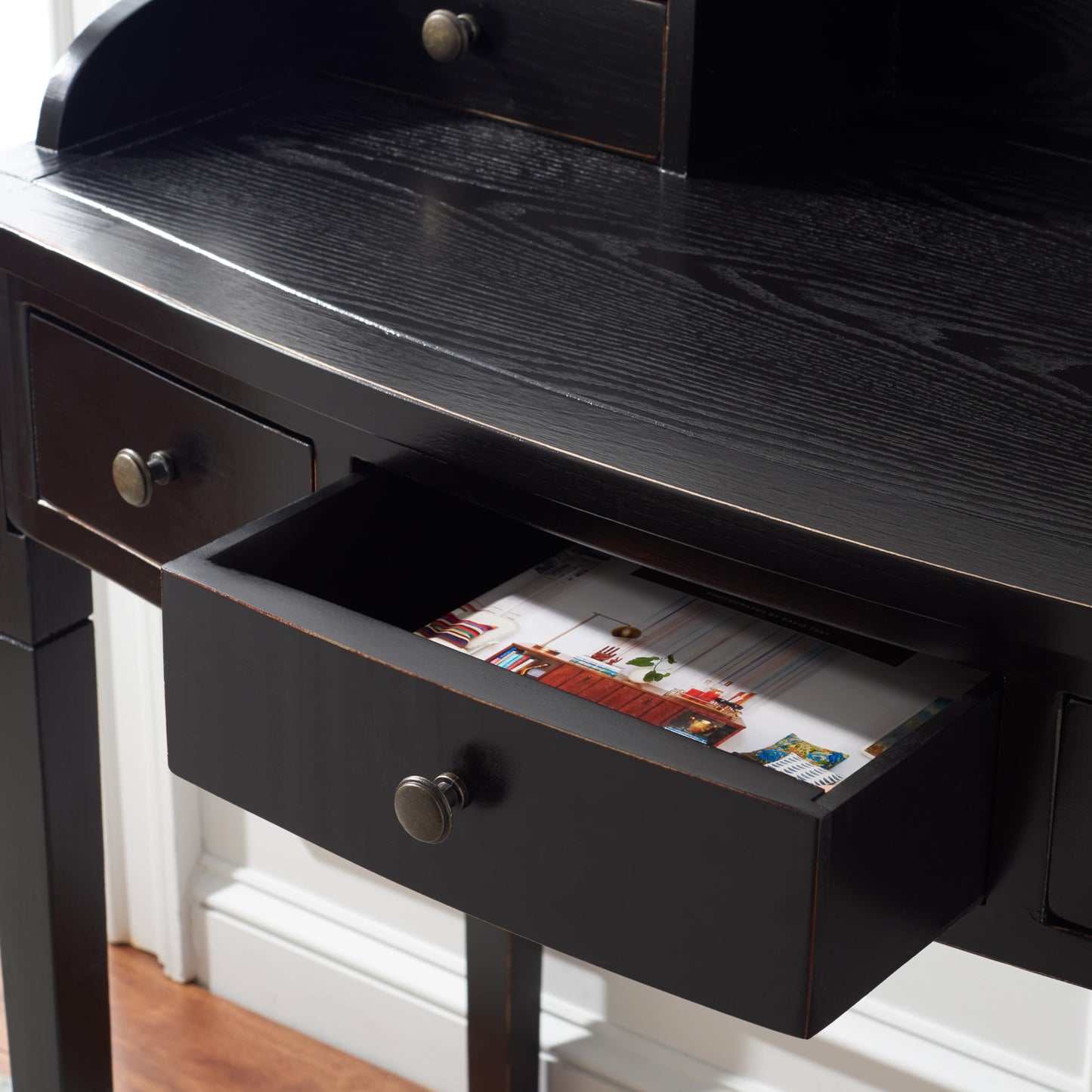 SAFAVIEH Furniture - Landon 5-Drawer Writing Desk - Black - Solid Wood - Classic Hutch Design - Ideal for Home Office, Living Room, Den, 36.2"W x 19.1"D x 40.5"H (AMH6516B)
