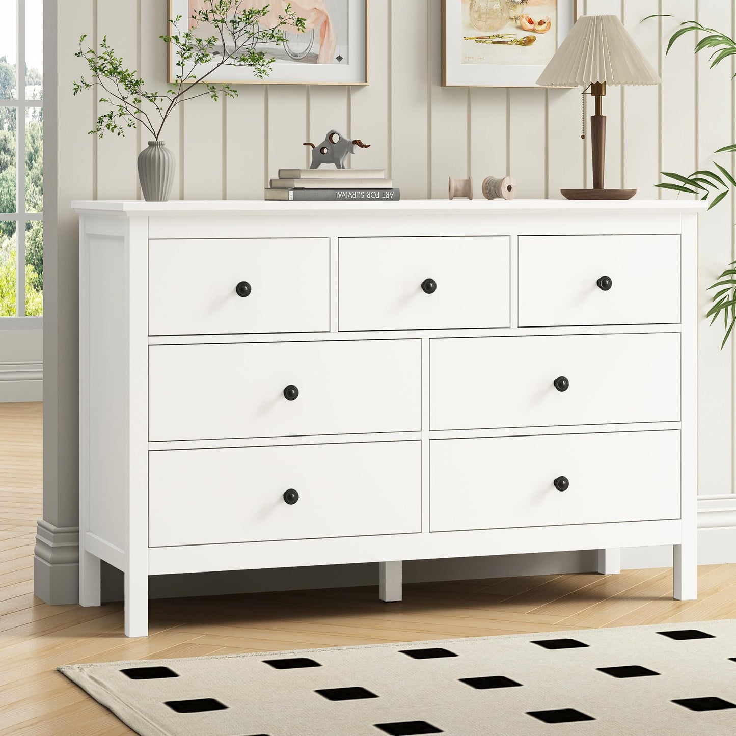 LYNSOM White Dresser for Bedroom with 7 Drawers, 47'' Wide Modern Chest of Drawer with Black Handles, Wood Storage Dresser TV Stand Dressers for Closet, Living Room, Kids Room, Entryway