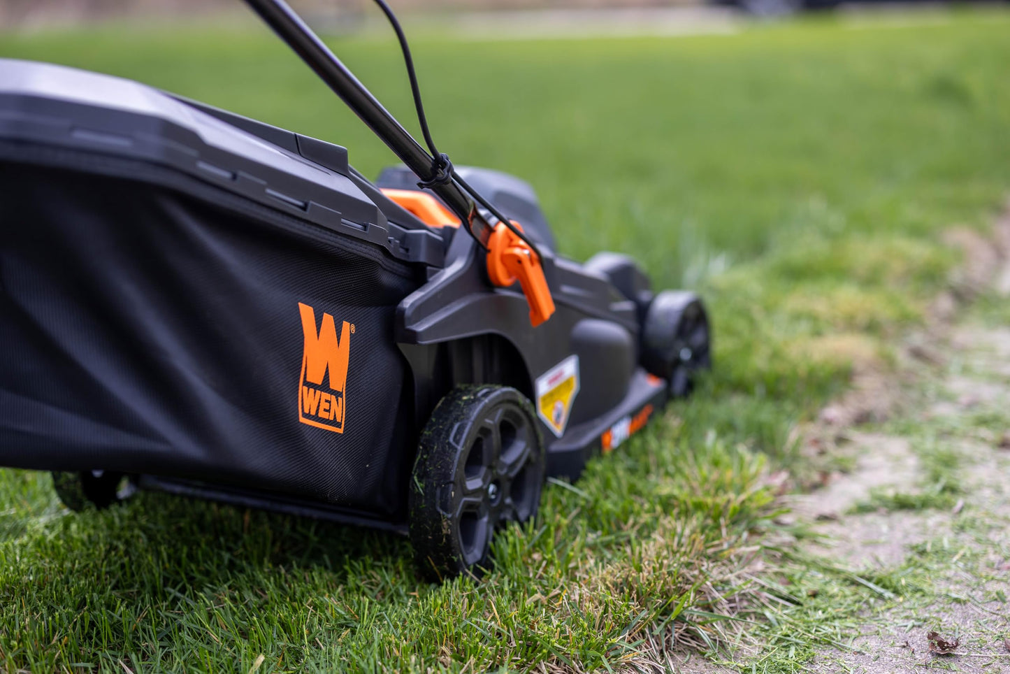WEN 20V Max Cordless 19-Inch Lawn Mower, String Trimmer, and Leaf Blower Combo Kit with Two 5Ah Batteries and Dual Port Charger (20VK3TBM)