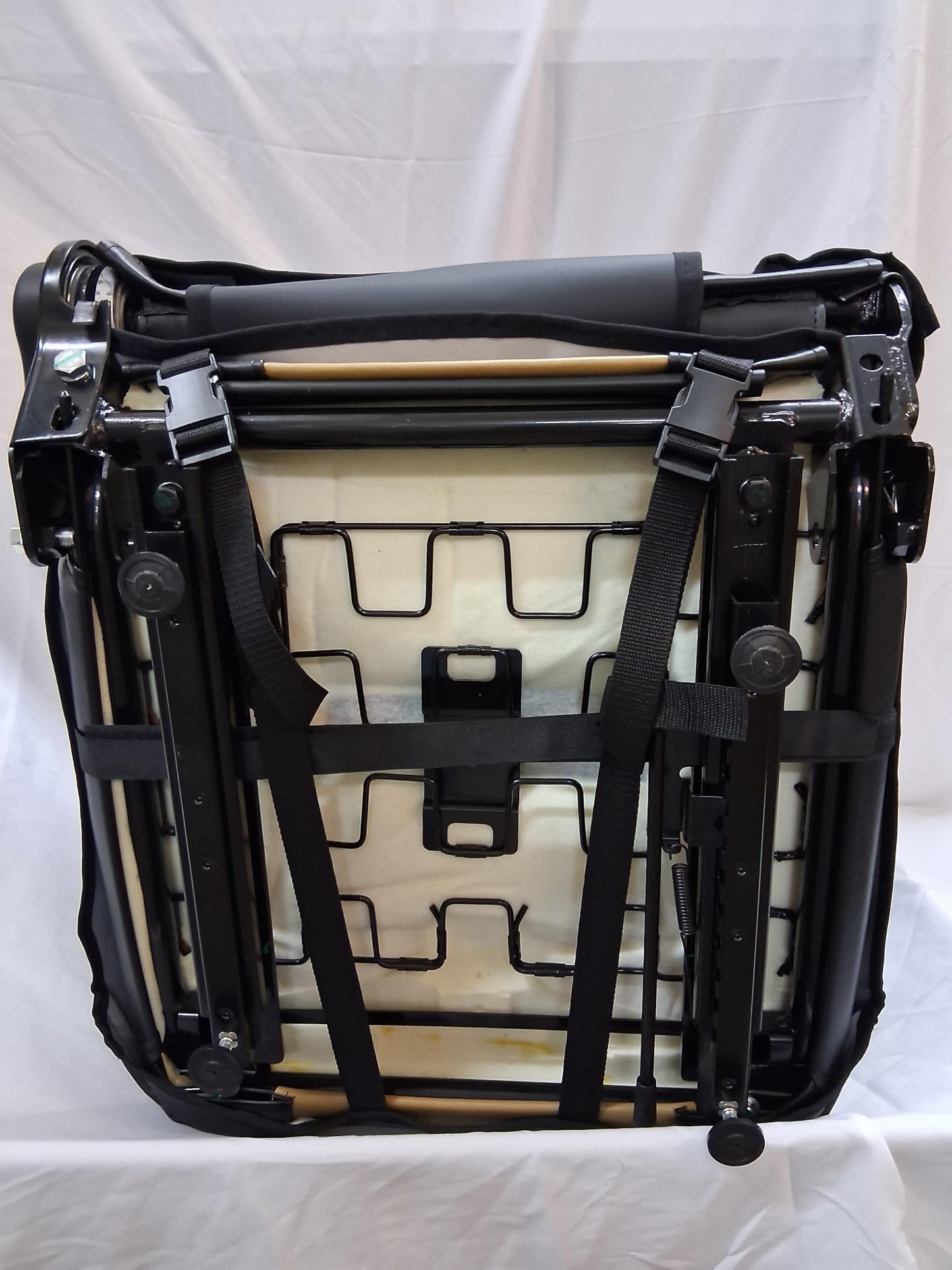 Universal High Back Zero Turn Lawn Mower Seat in Black and Brown Vinyl. TS101.