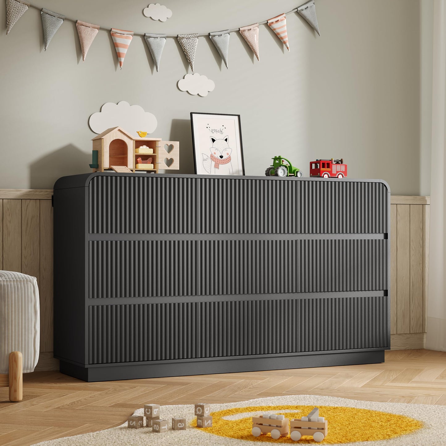 BORNOON Dresser for Bedroom with 9 Drawers, Fluted Chest of Drawers with Round Curved Corner, Hidden Handles, Modern Wood Storage Organizer for Bedroom, Nursery, Living Room