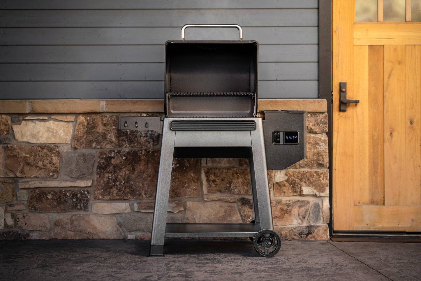 Traeger Westwood Wood Pellet Grill & Smoker, 653 Sq In, WiFi