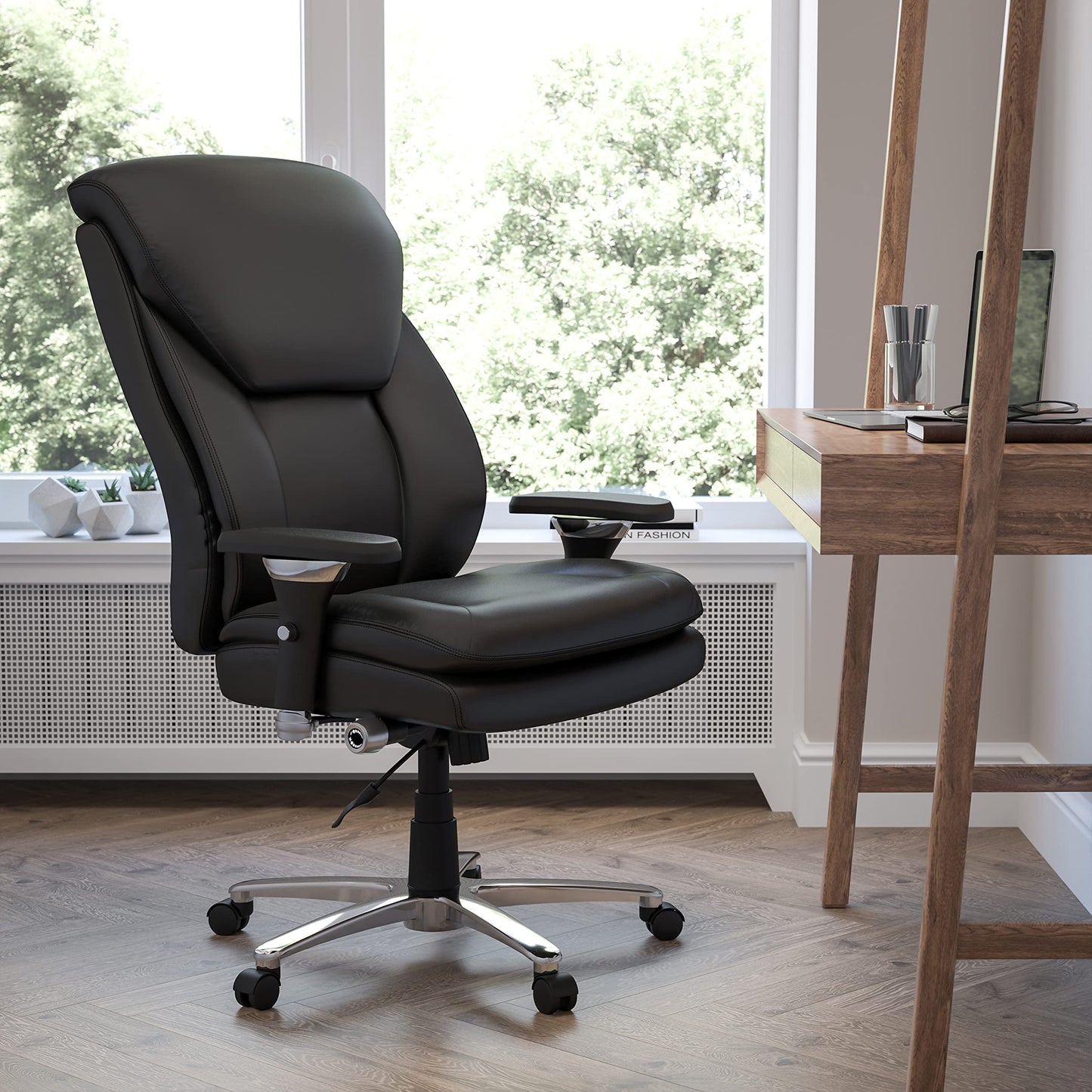 Flash Furniture HERCULES Series 24/7 Intensive Use Big & Tall 400 lb. Rated Black LeatherSoft Ergonomic Office Chair with Lumbar Knob