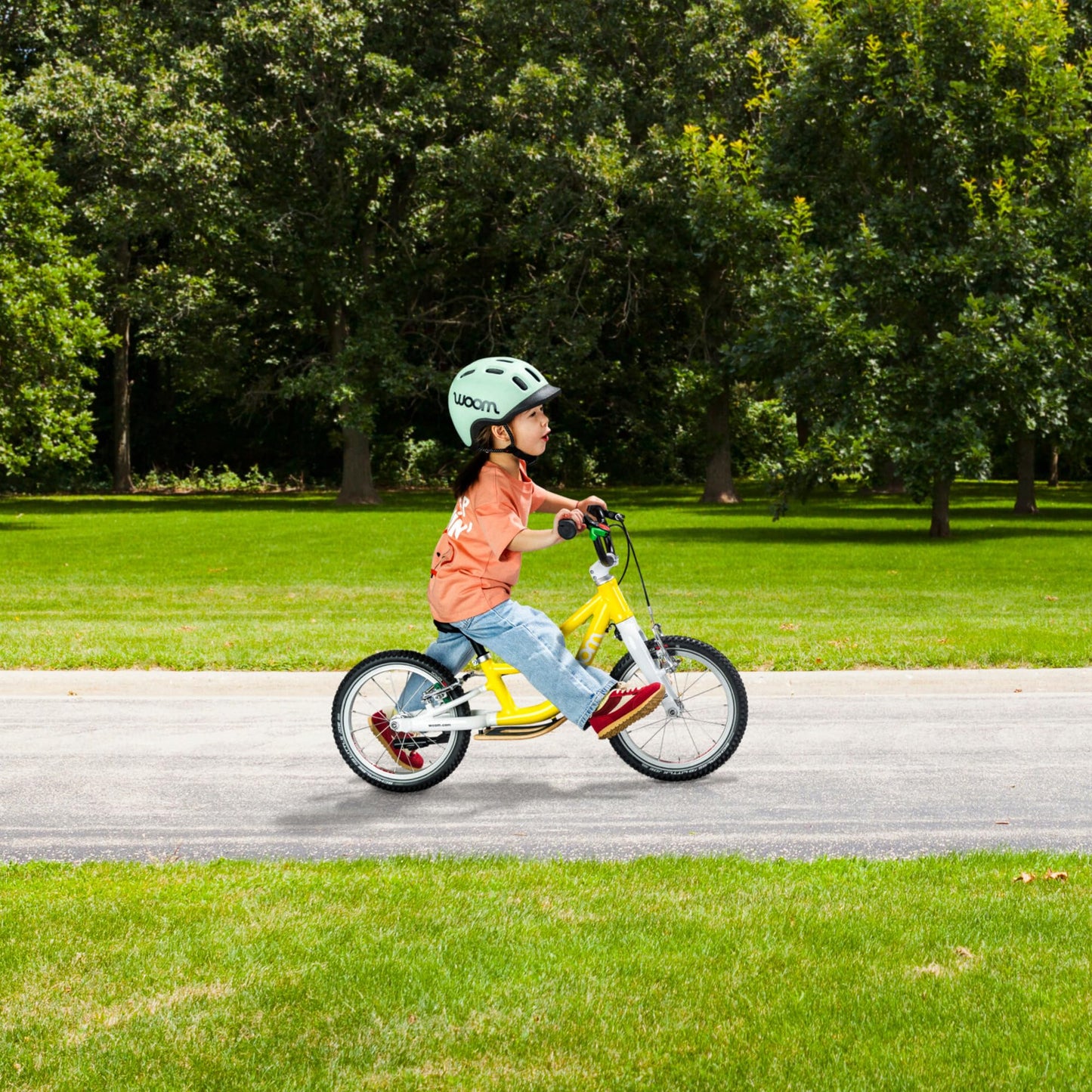 woom GO 1 Plus Balance Bike for Children 3 to 4.5 Years Old, 14-Inch Lightweight Bike with Handbrake & Steering Limiter for Toddler Boys & Girls - Metallic Turquoise
