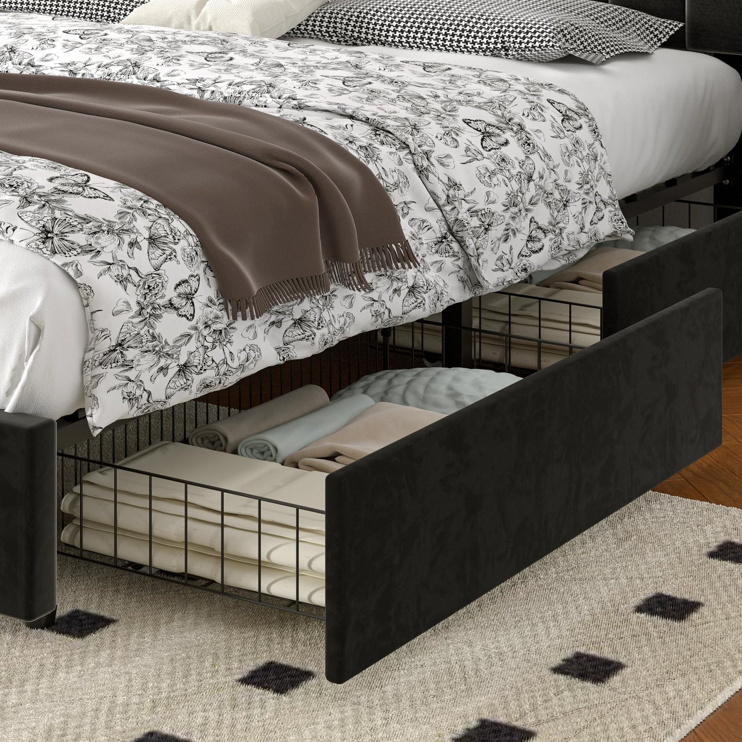 VECELO Queen Size Upholstered Bed Frame with 4 Drawers and Headboard, Velvet Platform Storage Bedframe, Wooden Slats Support, No Box Spring Needed,Black