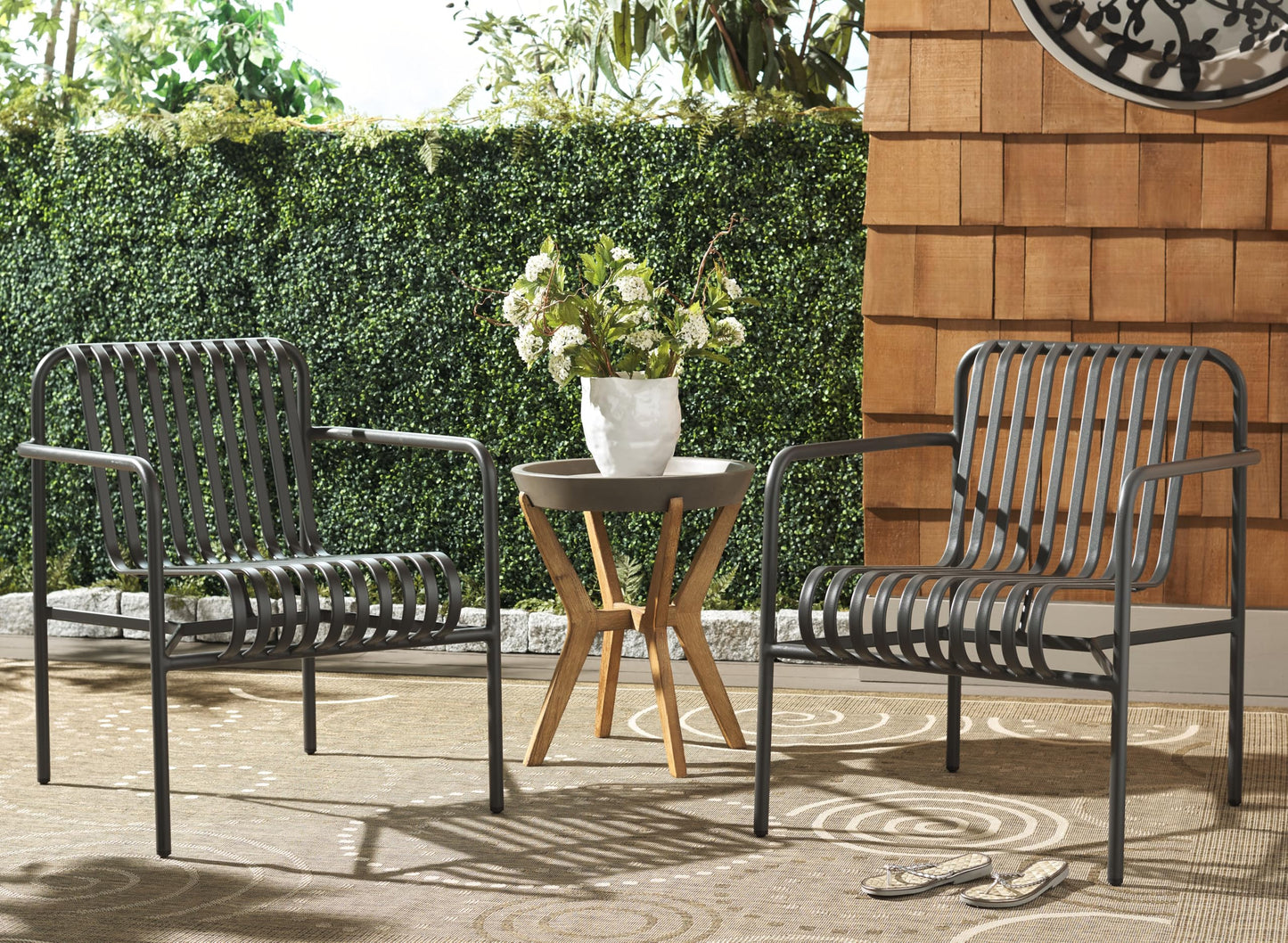 SAFAVIEH Outdoor Patio Furniture Core Grey Metal Armchair Set of 2 (Fully Assembled)