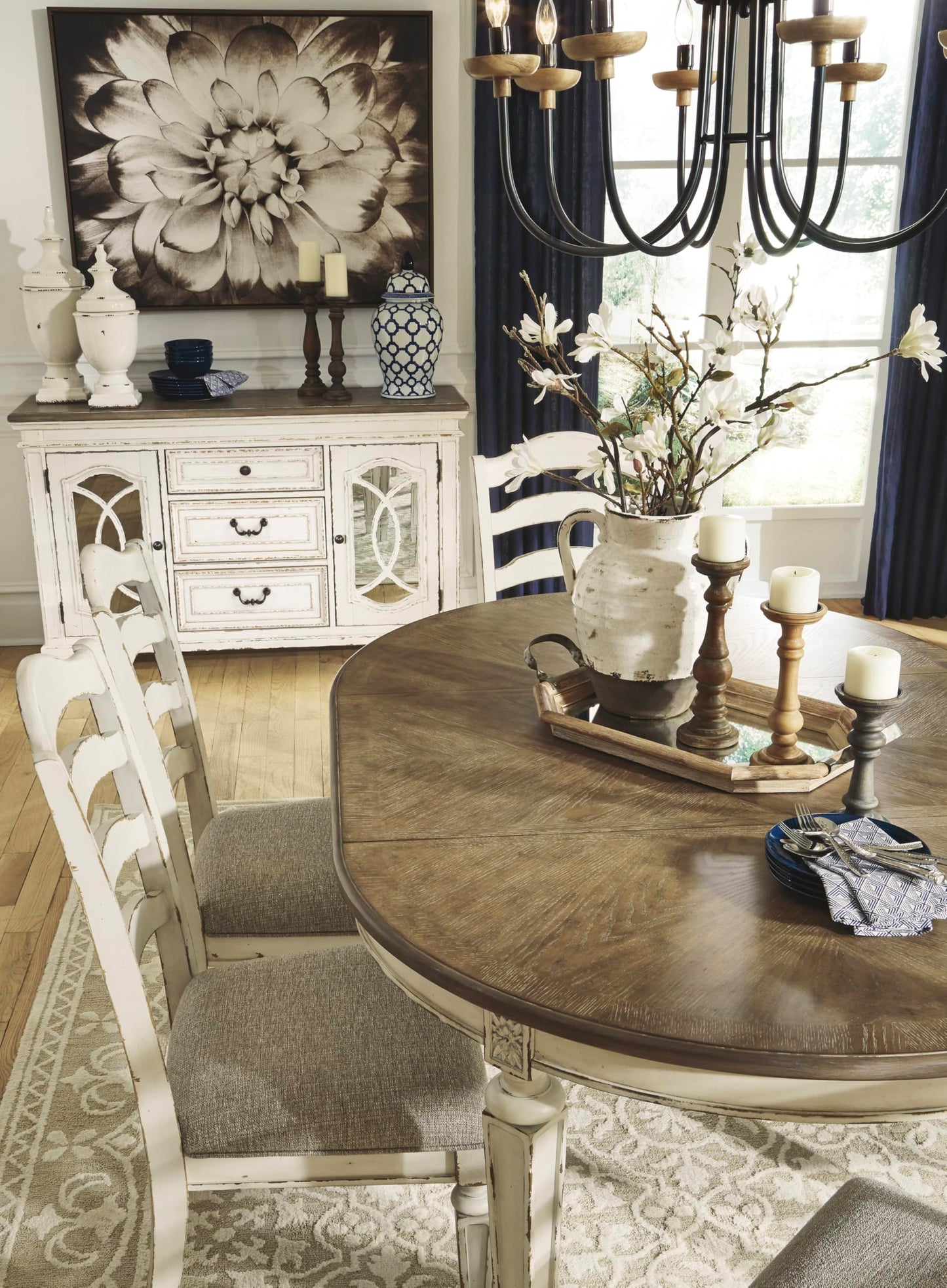 Signature Design by Ashley Realyn Oval Dining Room Extension Table, Seats 6, Antiqued 2-tone Finish, Wood, Distressed White