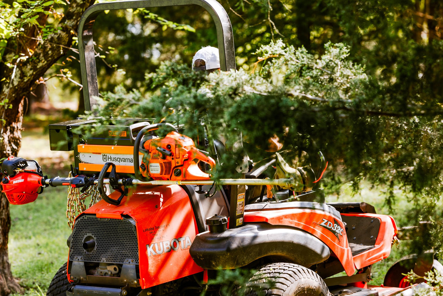 MAXXTUFF ROPSRIDER™ Deluxe Tractor Basket