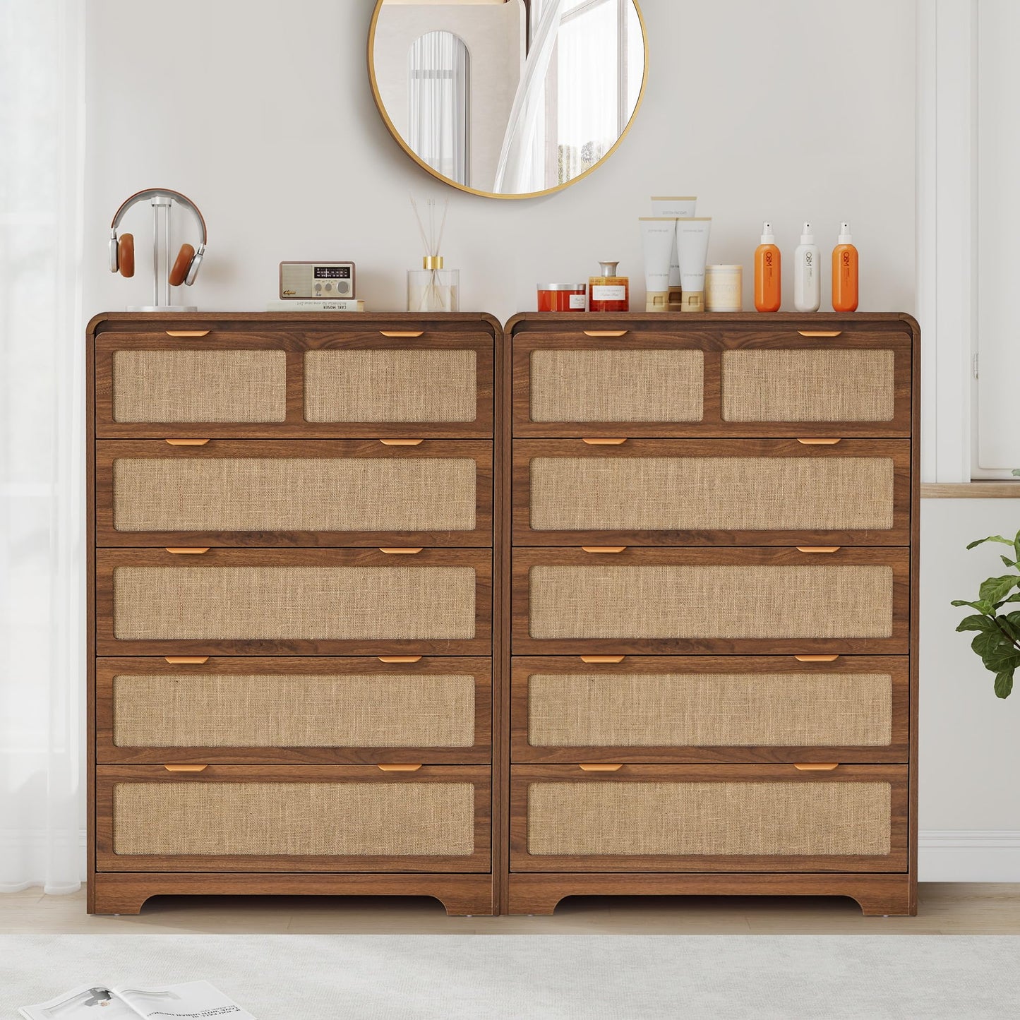 RUSTYER 43" Tall Dresser for Bedroom, 5 Drawer Mid Century Modern Dresser with Natural Linen, Curved Wood Chest of Drawers Closet Clothes Storage Organizer for Living Room, Hallway (Walnut)