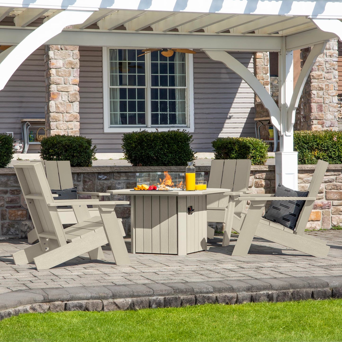 Oasis 5-Piece Conversation Set with Fire Pit Table, 4 Italica Modern Adirondack Chairs and 40” Fire Pit Table with Glass Wind Guard and Rain Cover, Whitewash